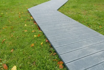 Áreas recreativas y mobiliario para playas y paseos marítimos 11 Pasarela Deck Para Playas Y Jardines (2)